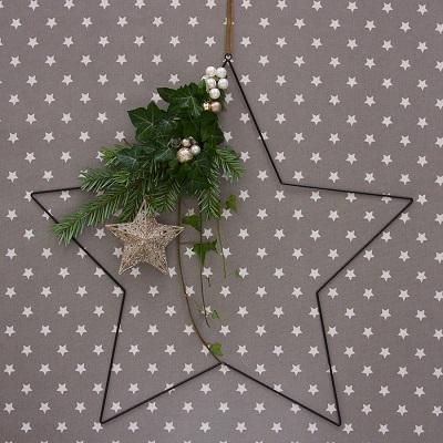 HOW TO MAKE A STAR WREATH